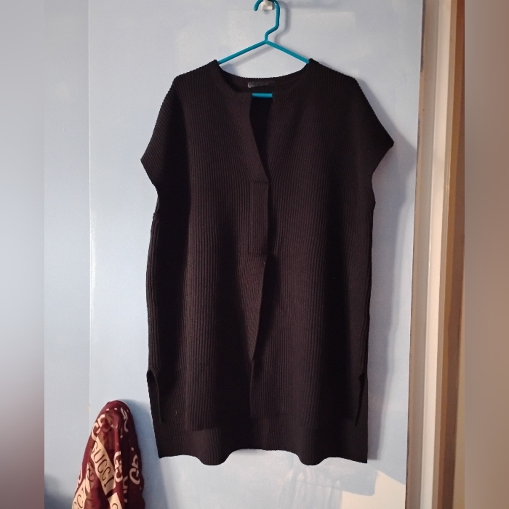 Victor Alfaro Black Wool Ribbed Tunic Layering Tunic Sweater 100% Wool One Size